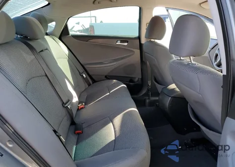 2013 Hyundai Sonata Gls from USA, damaged, VIN 5NPEB4AC8DH507379